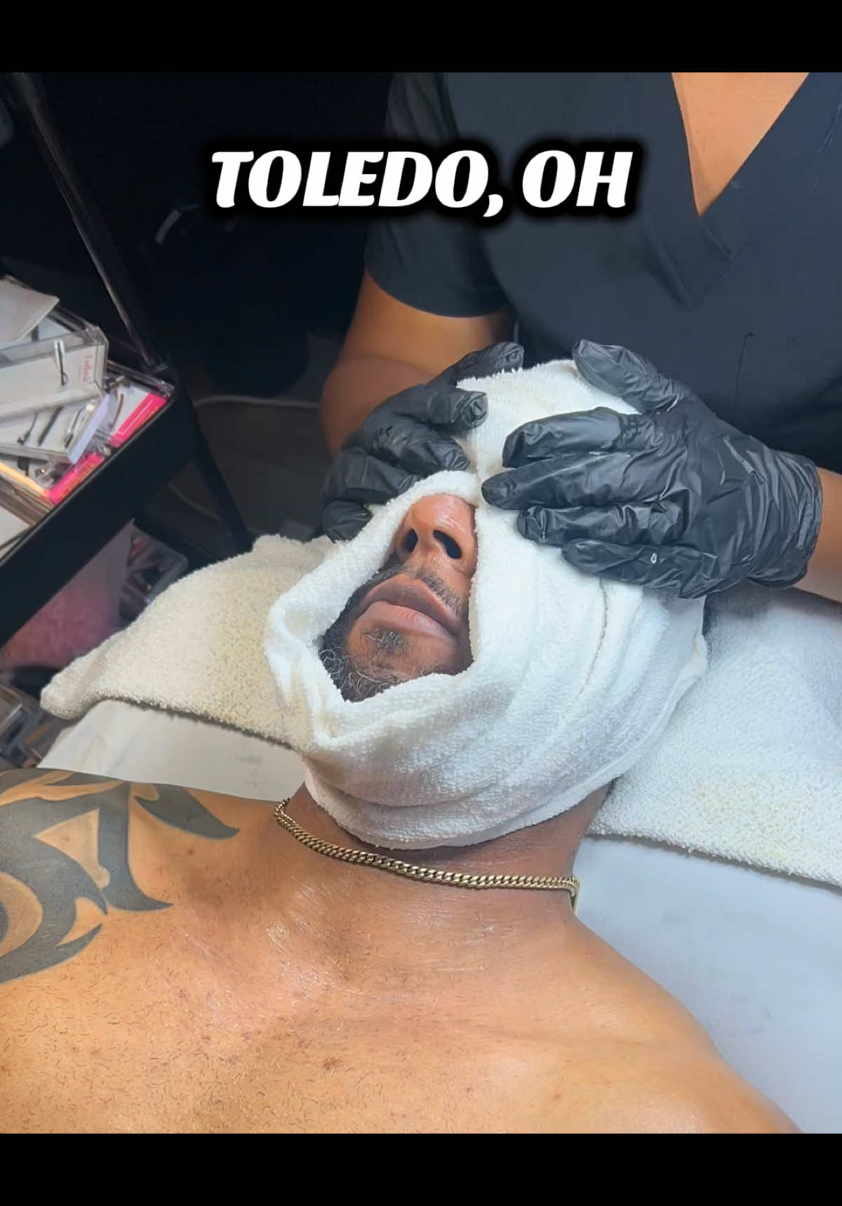 Book today! ✨ #fyp #esthetician #soloesthetician #facial #toledo #estheticiantiktok 