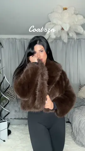 My favourite faux fur coat ever 🤎 So soft, so warm, pure luxury vibes #FYP #TikTokShop #WinterStyle #CoatGoals