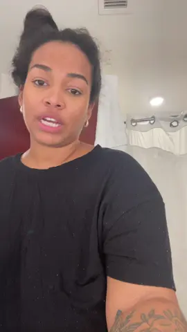 I sweat my fucking hair out too 🤣🤣 #fyp #foryoupage #funny #fypシ #fypシ゚viral 