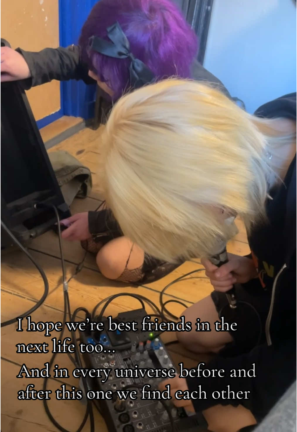 I hope in every lifetime we meet// så evigt tacksam att jag får ha dig i mitt liv @alexi #foryoupage #bestfriend #ihopewerebestfriendsineveryuniverse #platonicsoulmates? #ilovealexi 