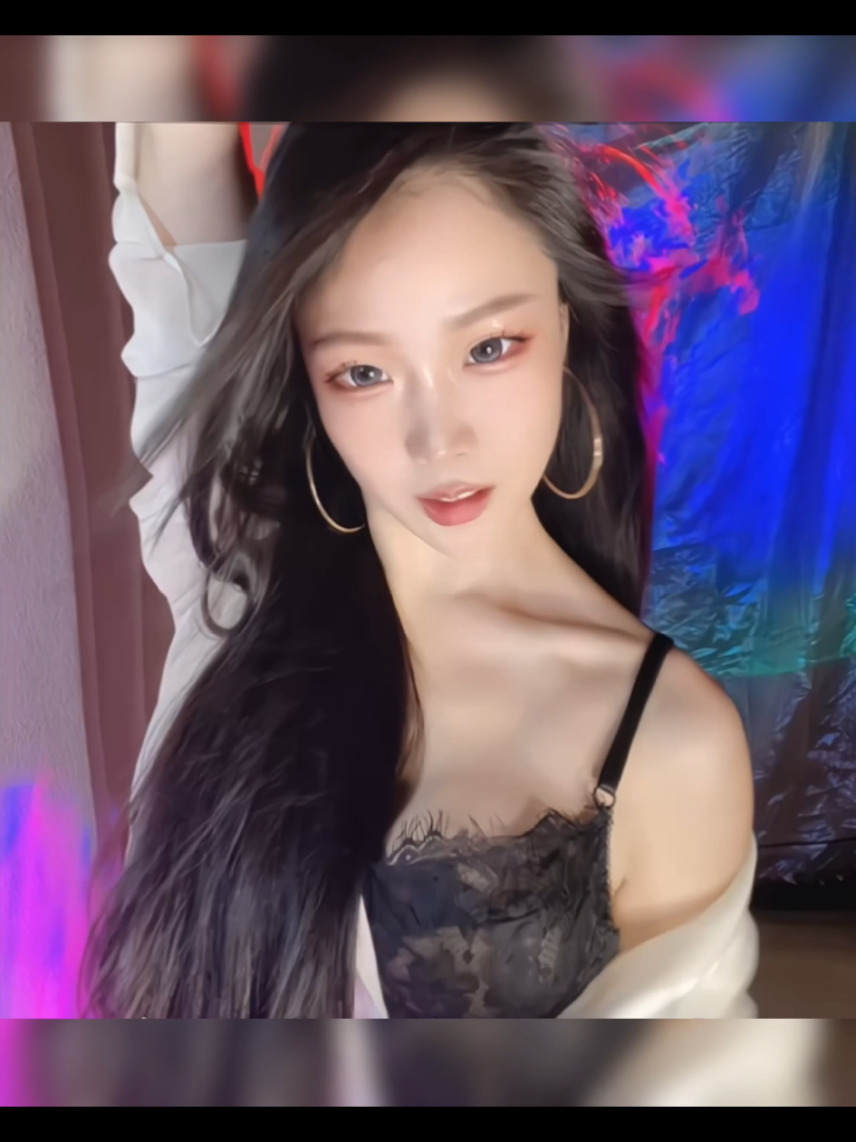 #fypシ #fyp #tongue 😝🧊🧊🧊