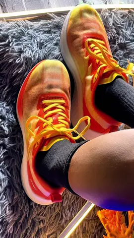 Ang sarap lalong tumakbo kapag ganito sapatos mo 😭 #steapexshoes #walkingshoes #runningshoes #footwear #fyp 