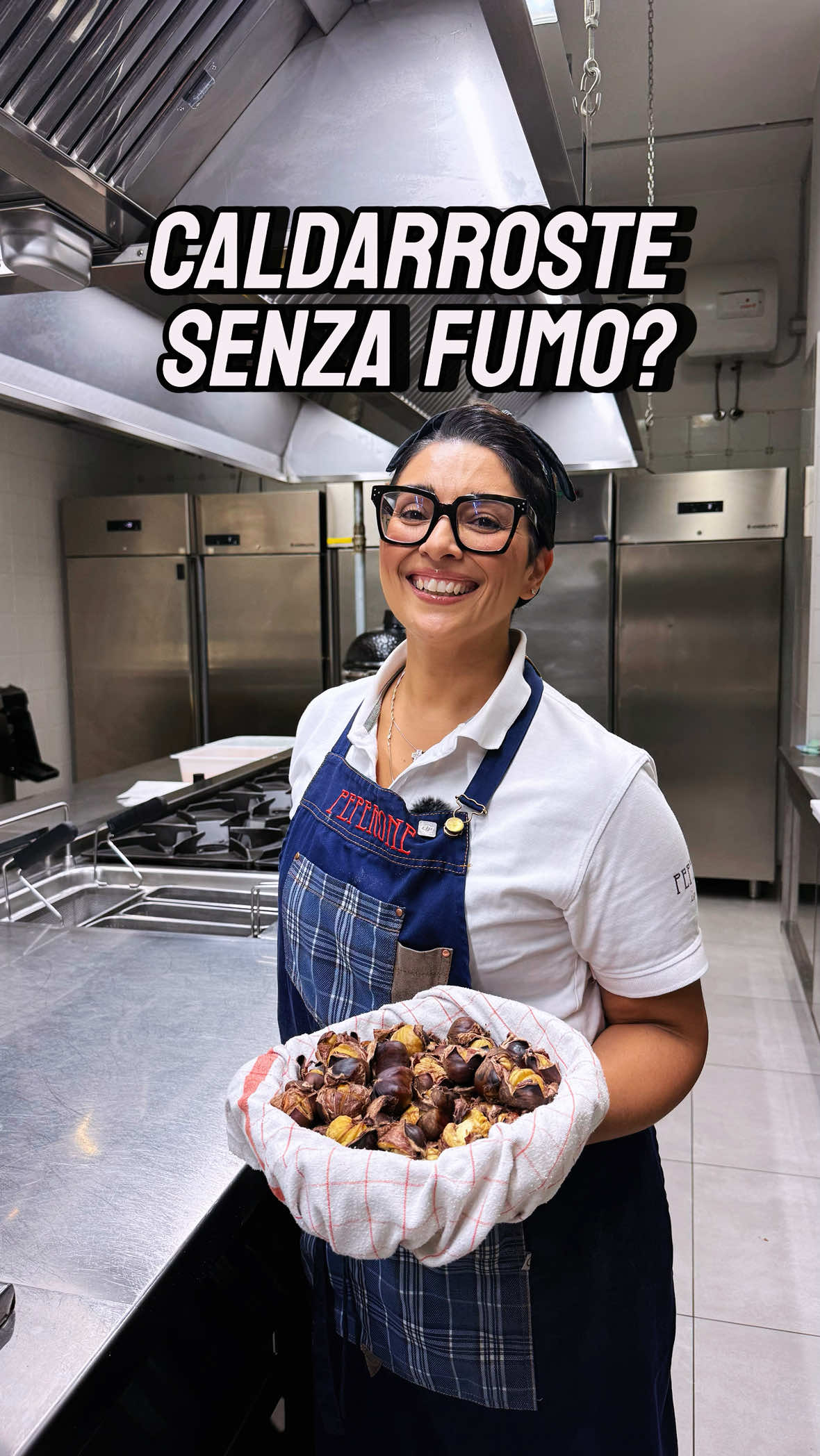 Caldarroste… senza fumo?🌫️  Da quale regione venite? Avete l’usanza delle “caldarroste autunnali”? Io vi aspetto nel mio ristorante ❤️ 📍Via Ugo Miraglia 1, Foggia Fisso: 0881 200893 Whatsapp: 3288473273 #puglia #peperoneincittà #ristorante #caldarroste #castagne      