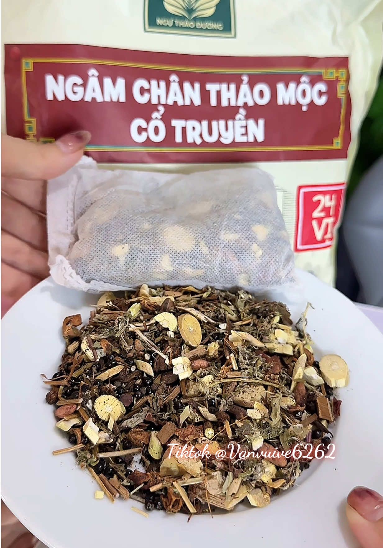 Mua Gói Ngâm Chân Thảo Mộc Ngự Thảo Đường #thaomocngamchan #thaoduocngamchan #goingamchan #vanvuive6262 #ngamchanthaoduoc 