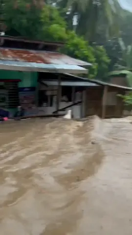 #HeavyRain #FloodVideo #DisasterVideo #Flood2025 #NaturePower 