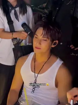 KIM MINGYUUU 😫😫 #mingyu #kimmingyu #seventeen17_official #fyp #foryoupage 