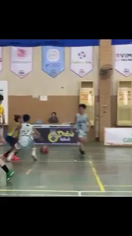ngakak 😂 #garudabasketballjunior #basketball #basketballtiktok #trend #sumbar #foryoupageofficiall #fyppppppppppppppppppppppp 