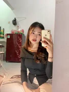 Mulut ku gatel banget pengen gigit paha ayam