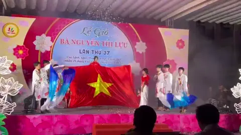 Viết tiếp câu chuyện hoà bình #vannghe #hocsinh #hát #mua #viettiepcauchuyenhoabinh 