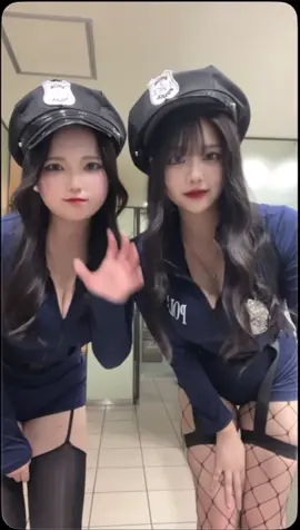ポリス🚨🚔👮 #ハロウィン  #ポリス