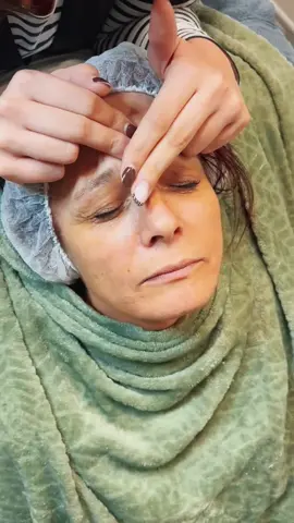 Moment détente.. 😅 #humour #estheticiantiktok #sottevast #institut #beauté 