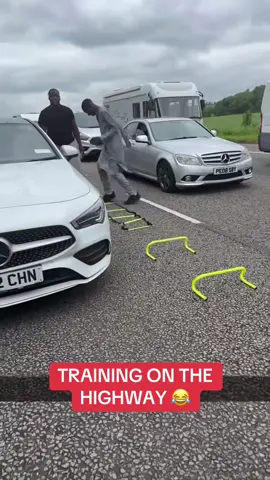Preseason starts on the roads 😂 (Via @_mzinoofficial ) #training #athlete #workout #gym #GymTok 