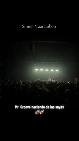 Mr. Groove al comando 😮‍💨 @simonvuarambon @vision festival #progressive #progressivehouse #electronicmusic 