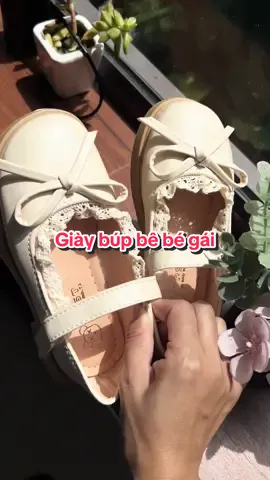 Giày búp bê bé gái gắn nơ điệu đà. #giayxinh #giaybegai #giaybupbebegai 