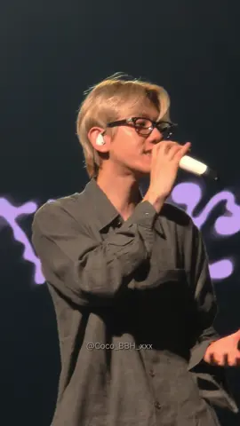 🇯🇵KOBE DAY2 - No Problem 안경쓴 백현이...너무 좋아❤️ #백현 #BAEKHYUN #ReverieKOBE #ベッキョン 