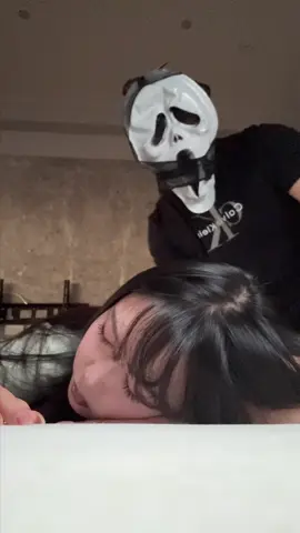 Be careful when you’re alone 🫢