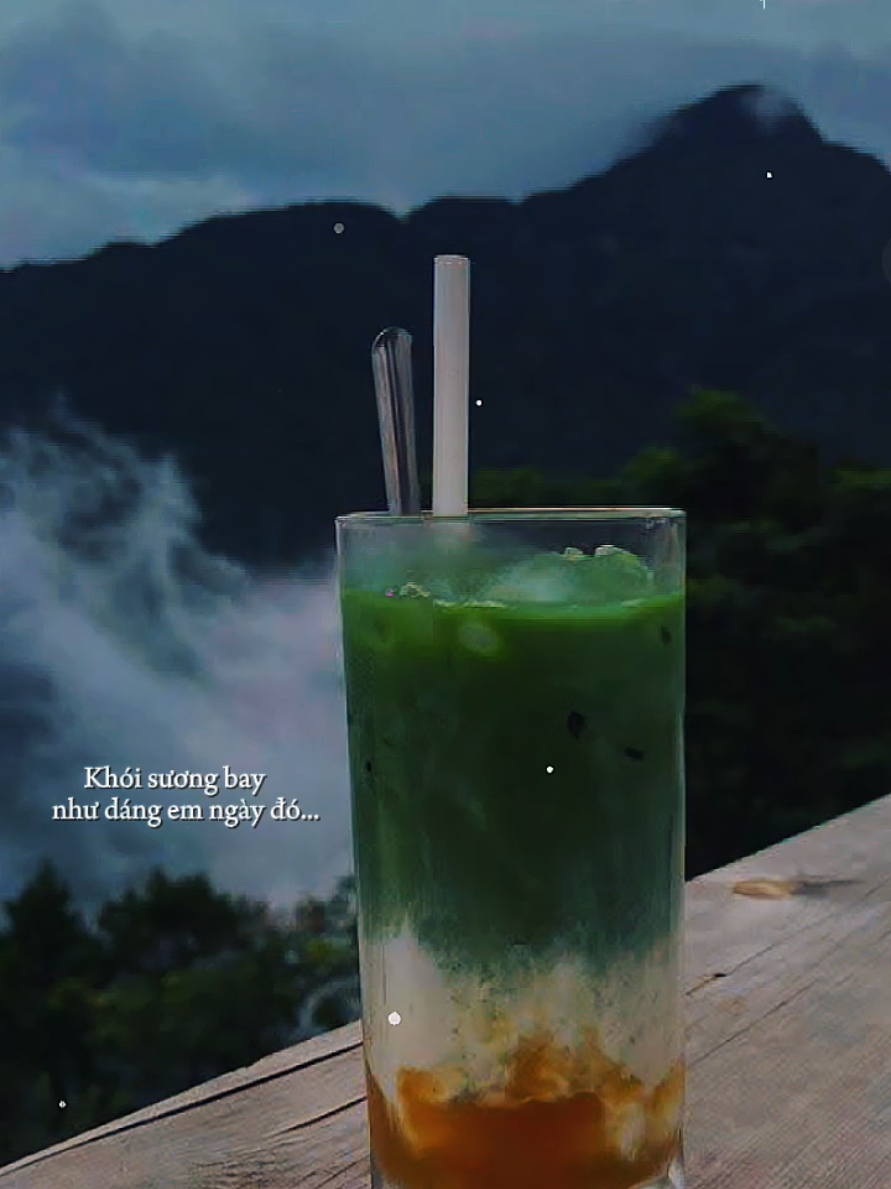 Khói sương bay như dáng em ngày đó... #dalatconmuakhongem  #nhacbuontamtrang  #tramcamxuc💔  #maucapcut  #tramnhacc 