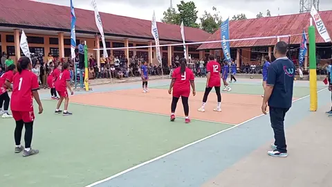 lanjutan Turnamen Voli Putri PKK Ngada Cup I  Jerebuu vs Golbar.... #nttpride🏝🔥kupangntt💯  #turnamenvoli  #promoseruweekend  #pbvsiindonesia #promomakan1010 