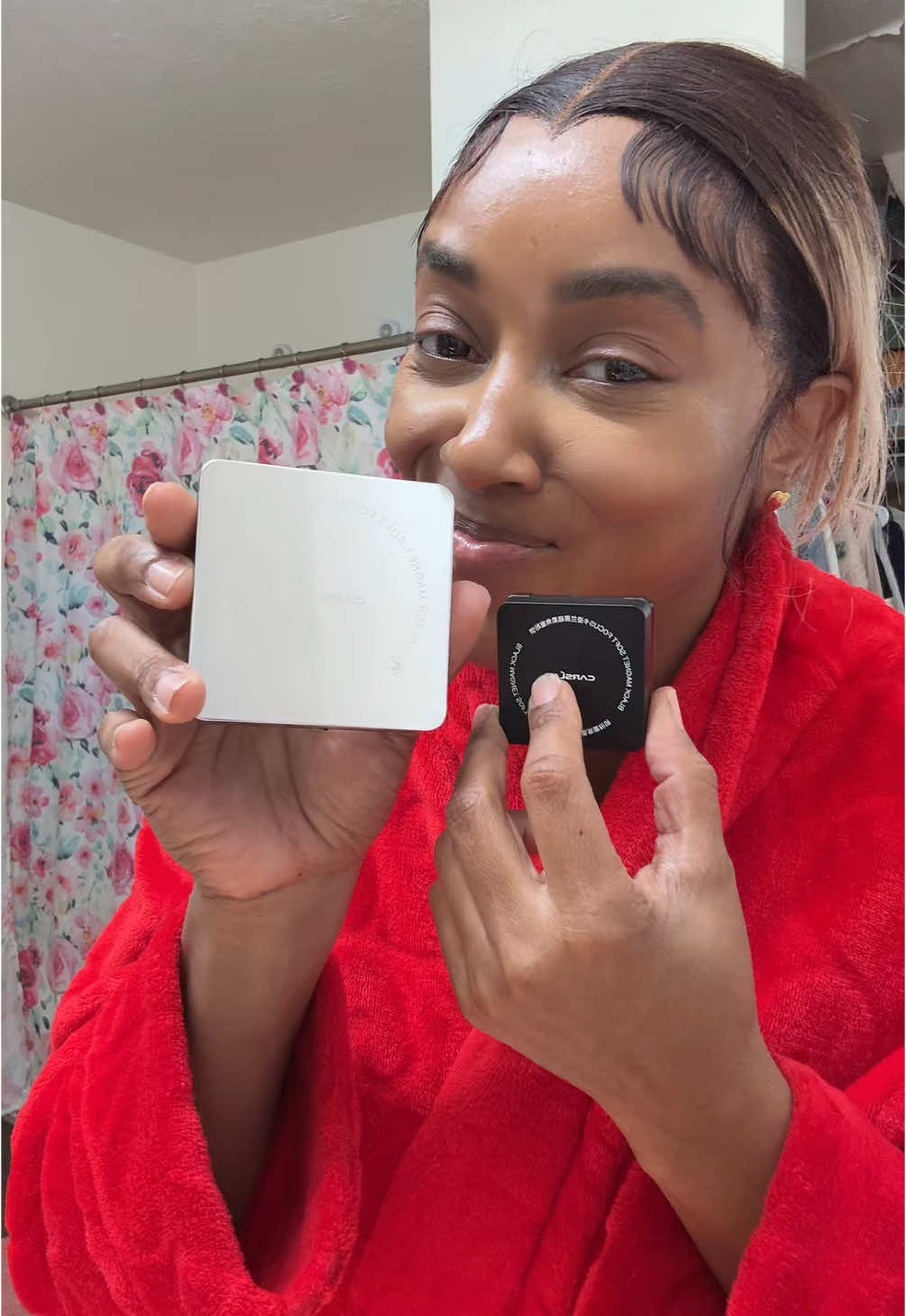 #carslan #translucentpowder #waterproof #sweatproof #makeuptok @carslan_us good and you don’t have to use much product at all🫰🏾