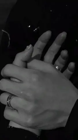 ربنا حبني خلاني لقيتك  #فارس_قطرية #شعر 