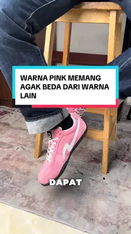 Berani ga looo pake warna ini #sepatu#sepatupria #sepatuwanita #raingelfootwear  #fypage 