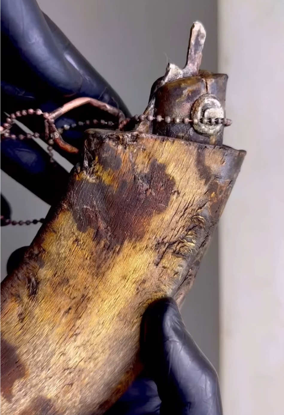 Restoration of a Mysterious object You Wont Believe Whats Inside! #restoration #rust #restore #knife #fyp   
