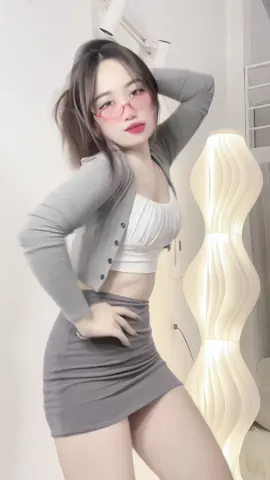 wtf 😌#viral #xuhuong #tiktok #gaixinh #nhaytiktok 