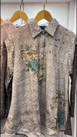 Blouse motif secantik ini wajib punya di lemari! ✨ Auto-tampil elegan dan manis. - #OOTD #BlouseMotif #RacunTikTok #gajiansale #TikTokShop 