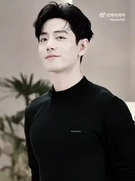 He smelled so good, the hallway he walked through was so fragrant.” yes I believe #xiaozhan 