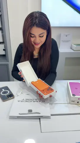 Unboxing 17 ProMax 256Gb Cosmic Orange🧡  Ready Stok Gaskan Ketoko😍  Alamat Toko : Jl. Gagak Hitam Jl. Ring Road No.88, Sei Sikambing B, Kec. Medan Sunggal, Kota Medan, Sumatera Utara 20122  #iphone #samuderagadgetmedan 