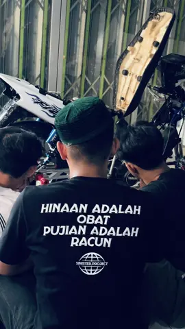 yang tanya T-Shirt nya cek krinjing kining di atas sammmm #sinisterproject #foryou 