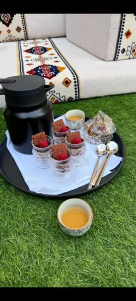 يا حلو الجلسه ف العصر ف الحوش تجنن #♥️♥️ 