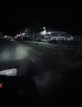 👤… “ Hóa ra, thứ đau nhất không phải là mất đi, mà là nhìn thấy em hạnh phúc bên một người khác…” #hlttoan208 #nhactamtrang 