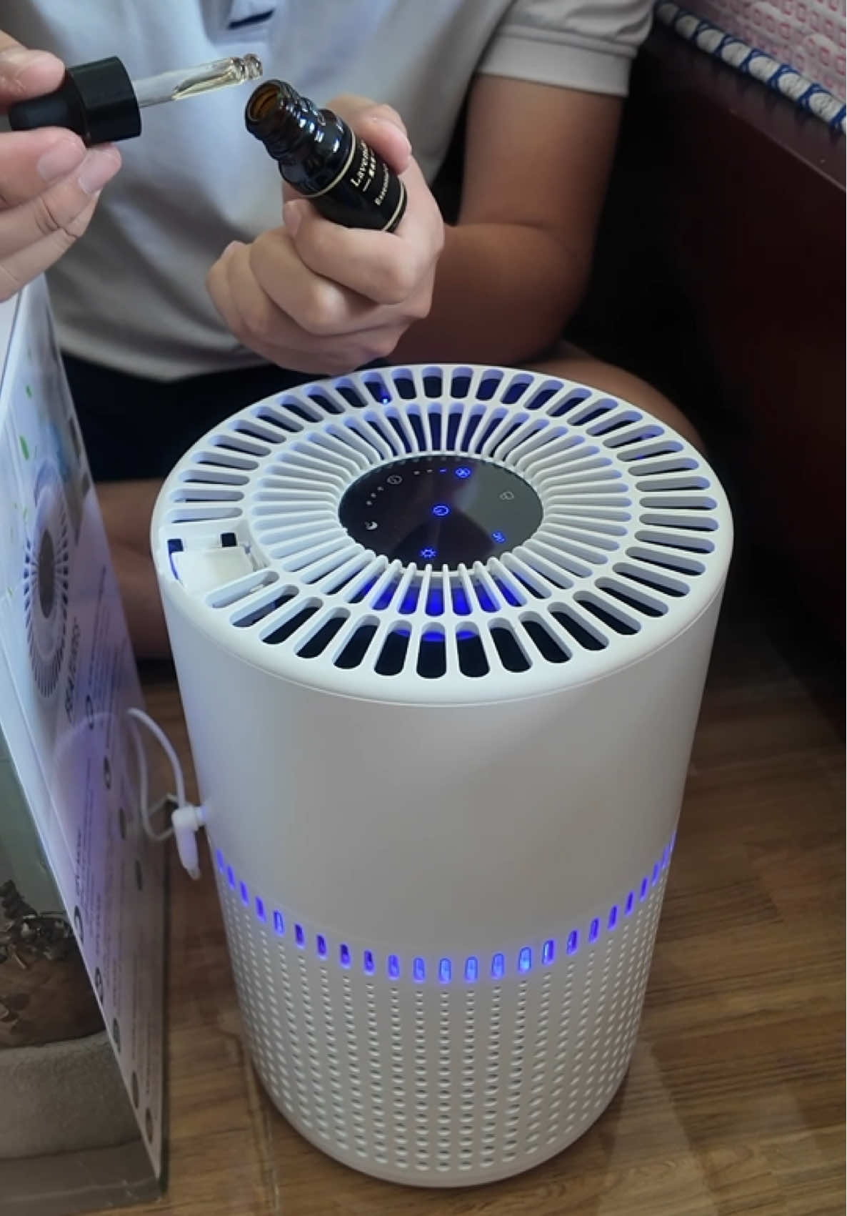 Máy lọc không khí kiêm máy thơm phòng tinh dầu hay ho Uvgreen Ka150 #uvgreen 