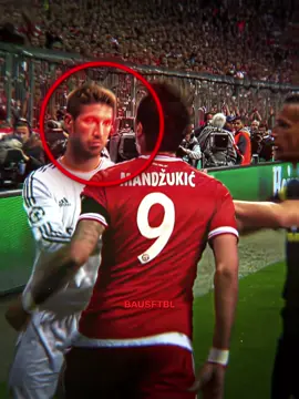 When Ramos And Pepe Tackle Ribery 🥶🔥 #fyp #ramos #realmadridfc #bayern #viral 