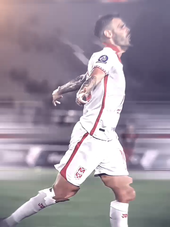 Makin gacor ajanieh tyronee 🥺💙 sc : @vidiosports  #tyronedelpino #persibbandung #malutunited #footballedit 