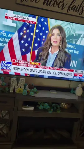 #fypシ #foxnews #trump #illegal #familia 