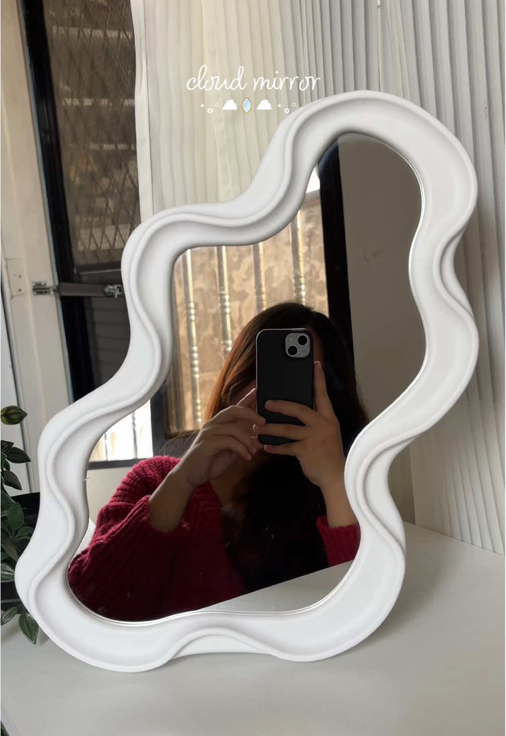Replying to @Chyka🫶🏻 price depends sa offer ni seller mi, check niyo na lang po sa basket if magkano ang cloud mirror nato ☺️ minimalist & aesthetic atake nito, perfect pang-home or room decor! 💯 #homedecor #roomdecor #mirror #aestheticmirror #cloudmirror 