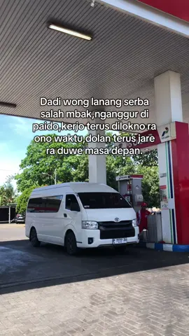 Jiann abott tenann..... Menyediakan jasa rental mobil Hiace untuk kebutuhan anda dalam kunjungan kerja atau liburan. Traveling nyaman dan bebas repot dengan rental mobil plus driver berpengalaman. call center : 081-230-474747 #505trans #sewahiacebanyuwangi #fyp #fyppppppppppppppppppppppp #xycba 