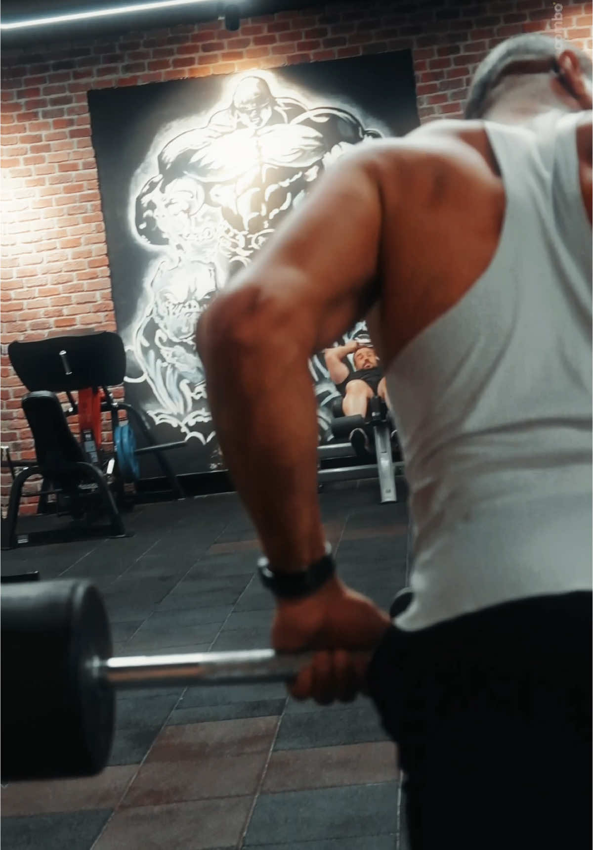 🏋️More energy with dragon⚡️ 💪 DRAGON FITNESS CLUB Dünyasına Katılma Zamanı 🔥 Sporun enerjisini bizimle yaşa! 🏋️‍♂️ Fitness • 🤸‍♀️ Pilates • 🥊 Boks • 🏃 Crossfit • 👥 Grup Dersleri 📍 Fırat Mah. E-75 Cad. Mahabat City B Blok Altı – Kayapınar/DİYARBAKIR 📞 0 (850) 933 78 89 #dragonfitnessclub #diyarbakır #kayapınar #Fitness #spor #egzersiz #pilates #boks #crossfit #GymLife #workout #fitfam #fitnessmotivation #fitlife #fitnessjourney #spormotivasyonu #diyarbakırfitness #diyarbakırprovince 