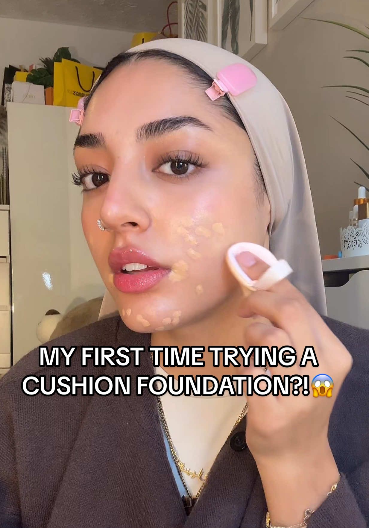 this was my first time trying a cushion foundation and wow… the hype is so real 😂😭 still so shocked. These are from @milktouch US and you can buy them at @PURESEOUL xxx thank me later xxx #makeup #koreanskincare #koreanmakeup #cushionfoundation #browngirl 