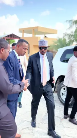 𝐆𝐮𝐝𝐨𝐨𝐦𝐢𝐲𝐚𝐡𝐚 𝐆𝐨𝐥𝐚𝐡𝐚 𝐖𝐚𝐤𝐢𝐢𝐥𝐚𝐝𝐚 𝐃𝐨𝐰𝐥𝐚𝐝𝐚 𝐏𝐮𝐧𝐭𝐥𝐚𝐧𝐝 𝐌𝐮𝐝𝐚𝐧𝐞 𝐂𝐚𝐛𝐝𝐢𝐫𝐢𝐬𝐚𝐚𝐪 𝐀𝐡𝐦𝐞𝐝 𝐒𝐢𝐜𝐢𝐢𝐝 𝐚𝐲𝐚𝐚 𝐦𝐚𝐚𝐧𝐭𝐚 𝐅𝐮𝐫𝐚𝐲 𝐊𝐮𝐥𝐚𝐧 𝐀𝐪𝐨𝐨𝐧 𝐢𝐬𝐰𝐚𝐲𝐝𝐚𝐚𝐫𝐬𝐢 𝐚𝐡 𝐨𝐨 𝐋𝐨𝐨 𝐪𝐚𝐛𝐭𝐚𝐲 𝐪𝐚𝐚𝐫 𝐤𝐚 𝐦𝐢𝐝 𝐚𝐡 𝐗𝐢𝐥𝐝𝐡𝐢𝐛𝐚𝐚𝐧 𝐆𝐨𝐥𝐚𝐡𝐚 𝐖𝐚𝐤𝐢𝐢𝐥𝐥𝐚𝐝𝐚. #puntland #parliament 