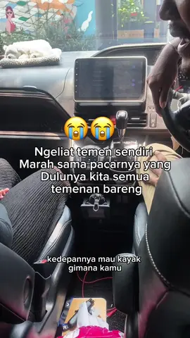 Bingung banget woy gua harus apa kalo lagi ada di situasi kaya gini mereka ber 2 temen gua 😭😭😭#viral #fyp #belajarAI #bukuAlsejutaumat #IPKBAico