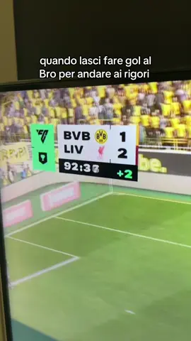 lui invece pensa di essere forte 