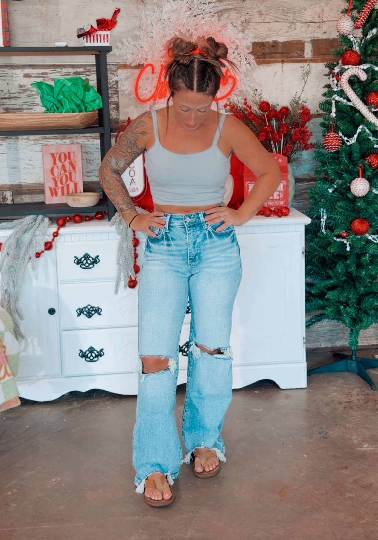 My new FAVV JEANS!😍 They only have 40 left 🏃‍♀️ to grab your size now!!!! @Ts Tanning & Boutique 