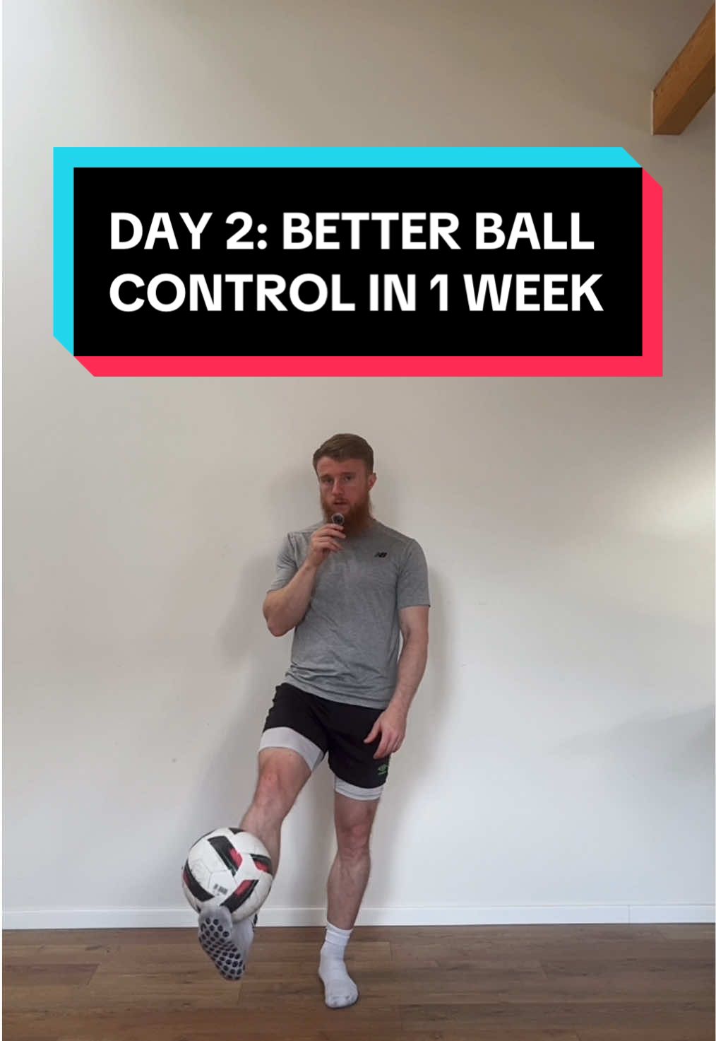 Better ball control in 1 week Day 2  Focus: Outside of the foot Activity 1  Tap and Roll 3 x 20 Seconds each foot Activity 2 Outside to outside  3 x 20 Seconds Activity 3 Inside to Outside dribbling   3 x 30 Seconds each foot These activities are designed to incorporate lots of small touches to enhance muscle memory, coordination and consistency. These are some of the main focus areas when developing your ball control.  #footballtraining #soccertraining #ballcontrol #footballer #footballskills 