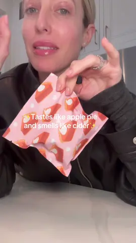 I may or may not have left this leather jacket at Larakin in midtown this weekend 🥶 Thanks to @Stitchinginthecity for recovering the goods 🥹 #rubybond #chocolate #candy #applepie #applecider #sweets 