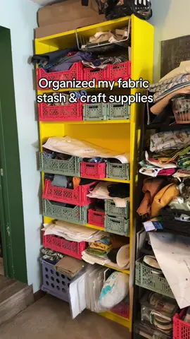 SO MUCH BETTER 🤯 next up is organizing all of my paper sewing patterns 🥲 ADHD = the need to collect a million things and be able to SEE EVERYTHING but also have zero clutter. (Still working on that) Sewing craft room 