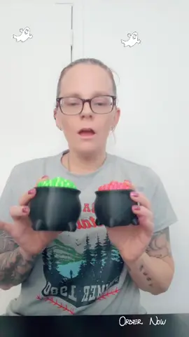 3D Printed Cauldron/Tiny Critters #cauldron #witchythings #3dprinted #spookytreats @Let’sgetcrafty07💎 