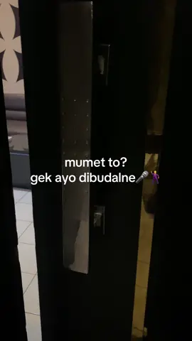 tombo pusing mu boloo😘 gek ayo ke Pasific Karaoke nyanyi 25rb aja perjam😋🤏🏻 #karaoke #pasific #fyp 